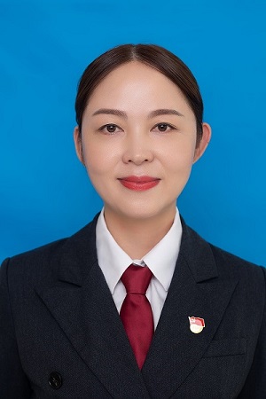 黨委委員、紀(jì)委書記  中共黨員   李小枚   工號8108.jpg